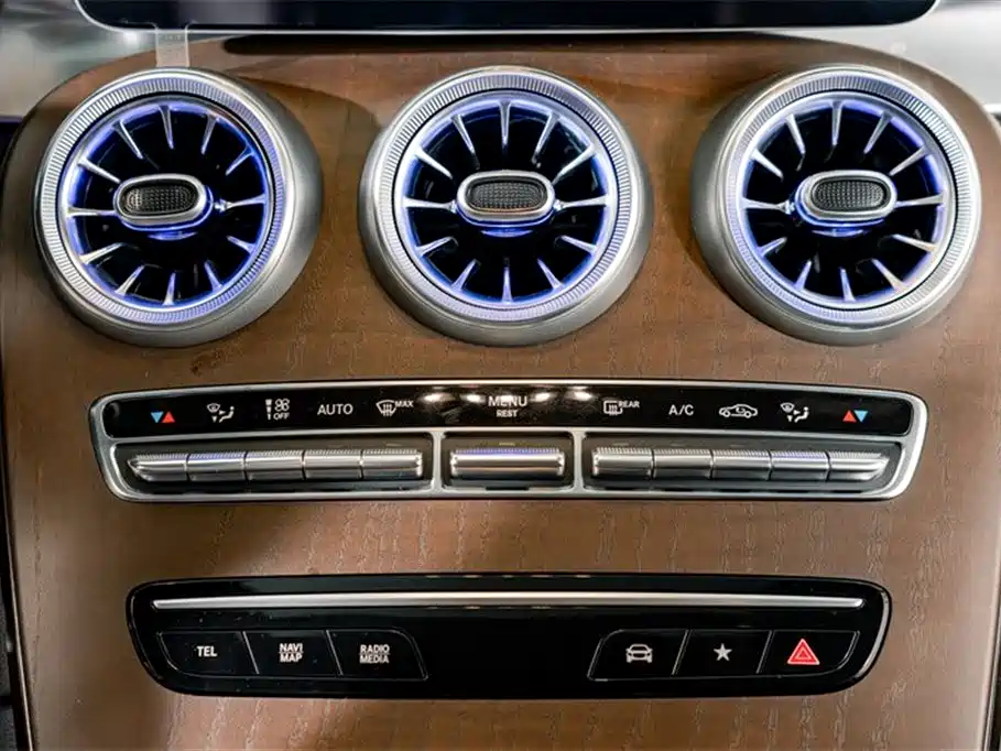 Mercedes-Benz GLC 2022 facelift GLC 300 L 4MATIC dynamic купить на сайте DeffCars