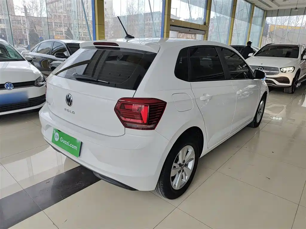 Polo 2021 Plus 1.5L Automatic Panoramic Enjoyment Edition купить на сайте DeffCars