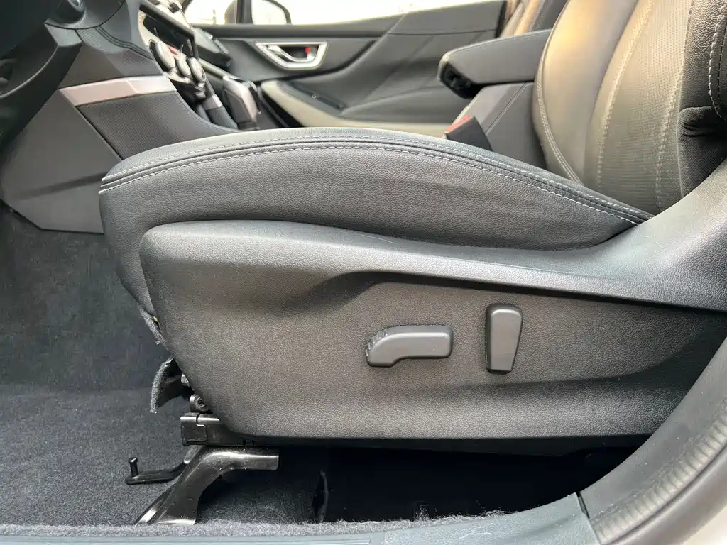 Forester 2022 2.0i AWD Deluxe Edition EyeSight купить на сайте DeffCars
