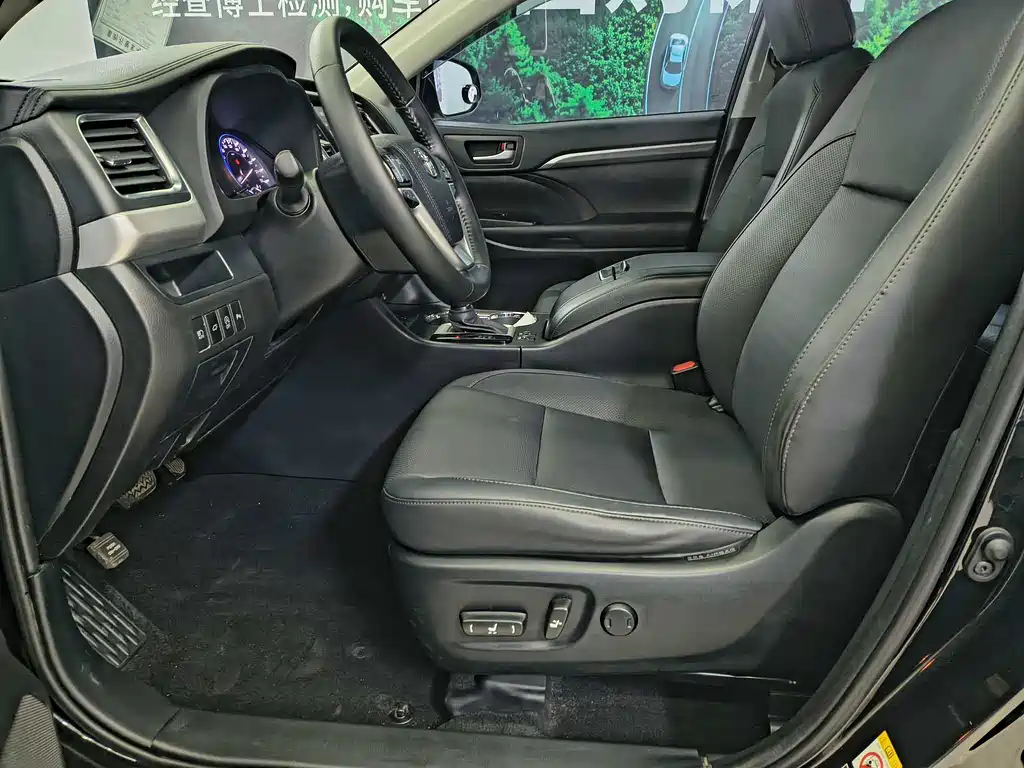 Highlander 2021 2.0T four-wheel drive premium version 7 seats купить на сайте DeffCars