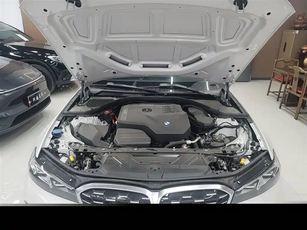 BMW 3 Series 2025 325Li M Sports Package купить на сайте DeffCars