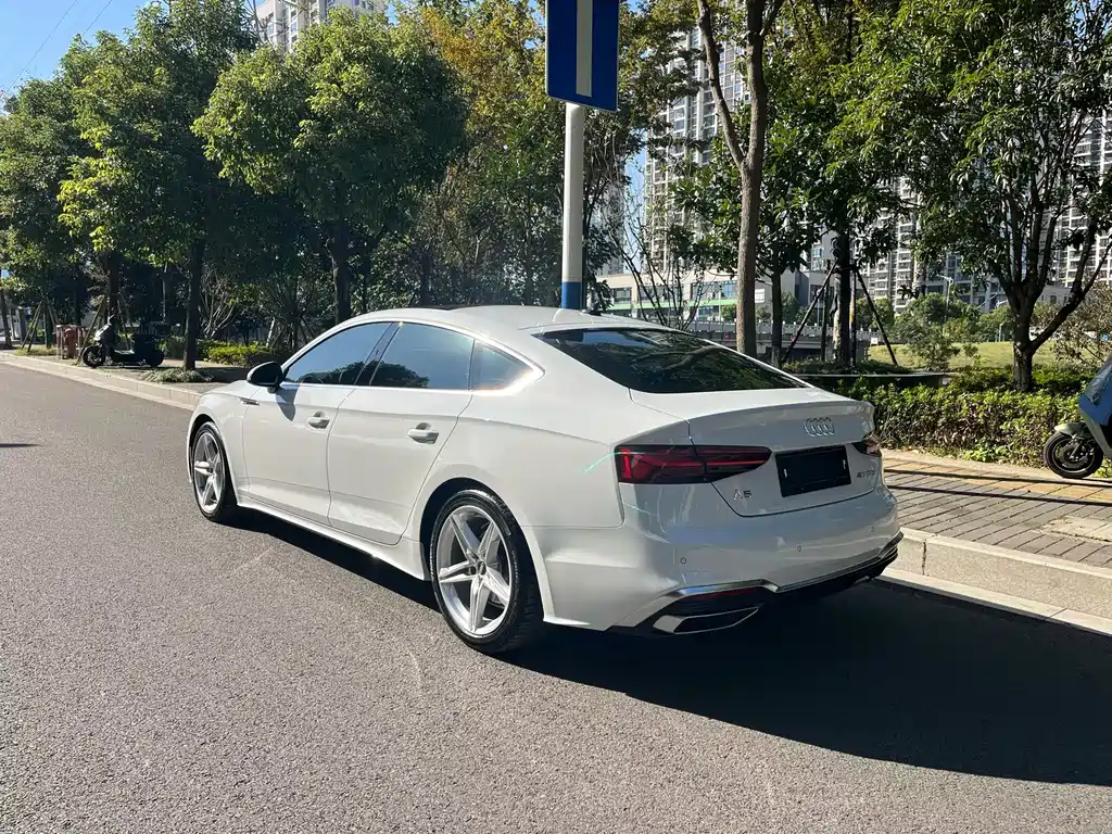 Audi A5 imported 2023 Sportback 40 TFSI fashionable and dynamic купить на сайте DeffCars