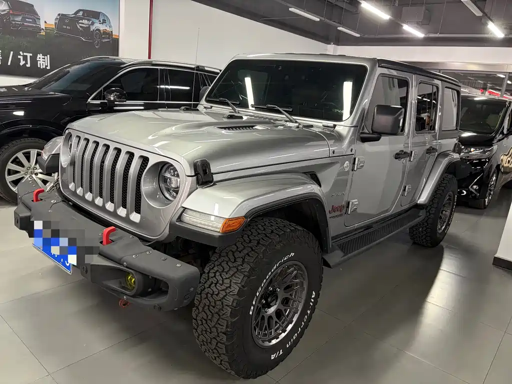 Wrangler 2019 2.0T Sahara four-door version National V купить на сайте DeffCars