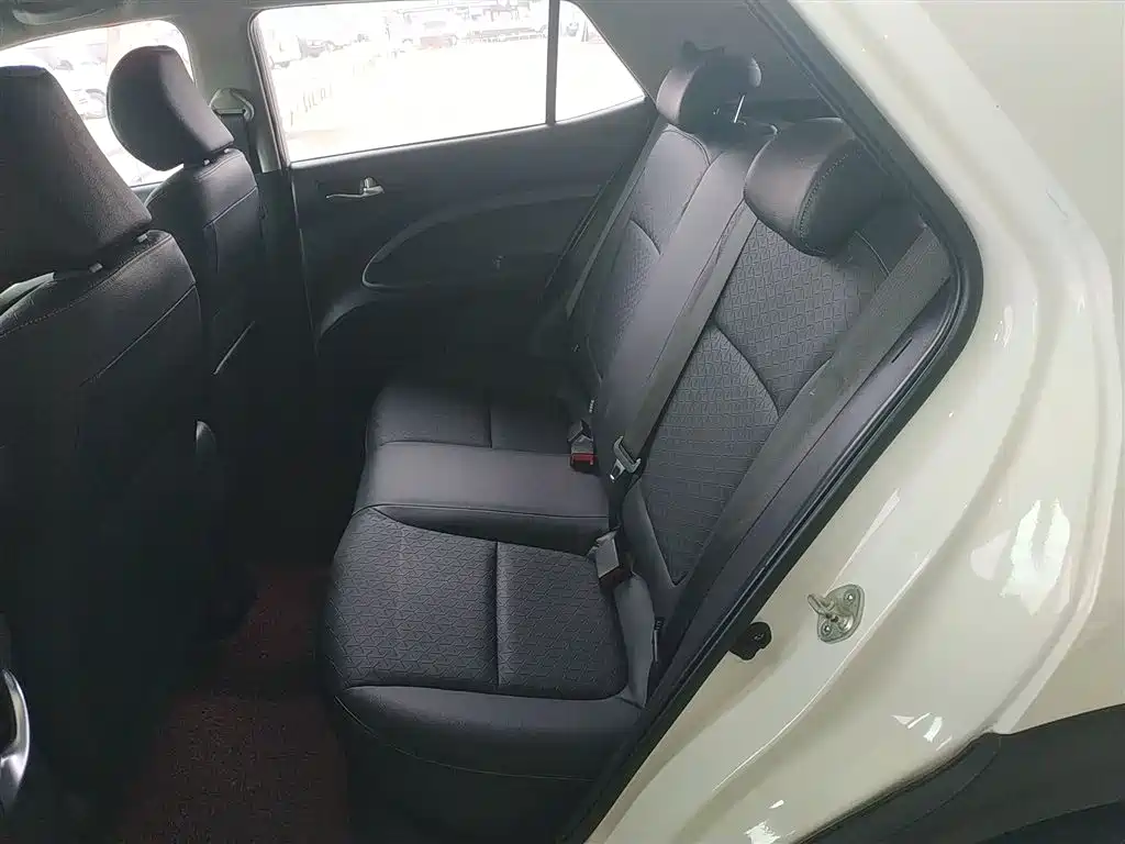 Yipao 2019 1.4L Automatic Fun Edition National V купить на сайте DeffCars