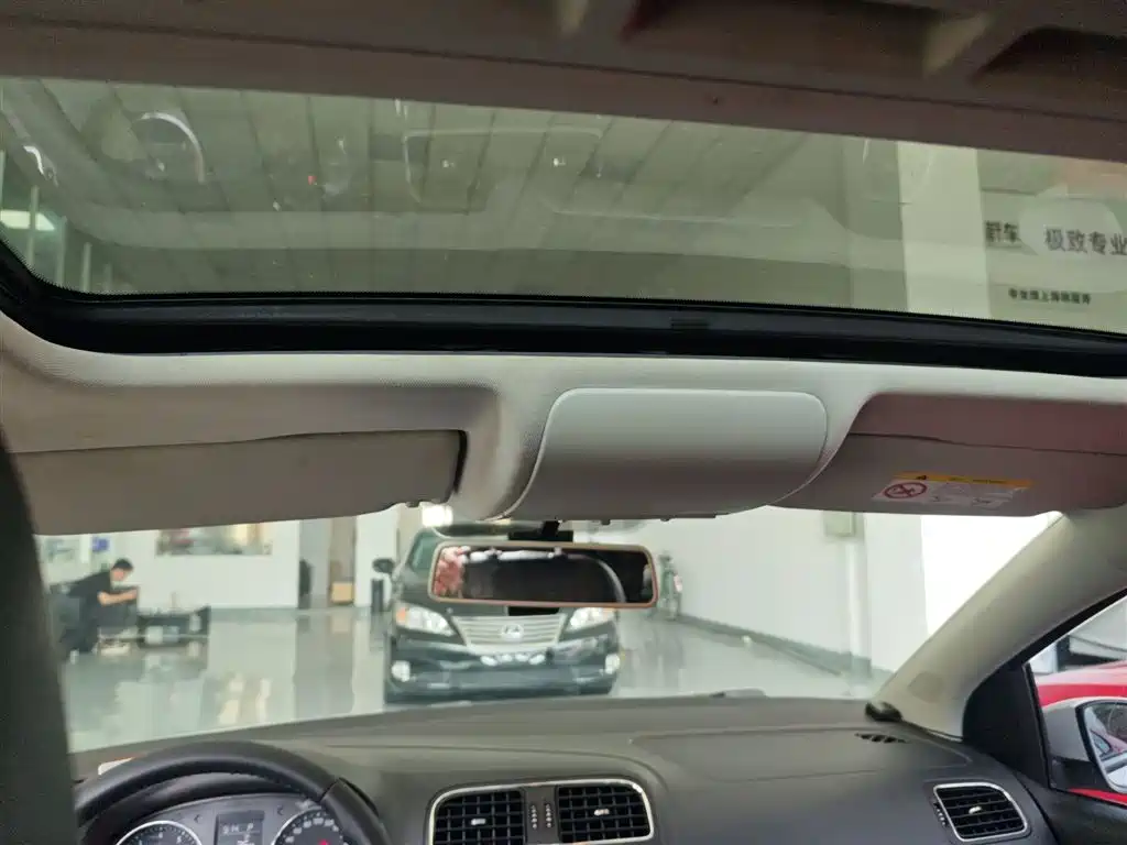 Polo 2018 1.5L automatic safety model купить на сайте DeffCars