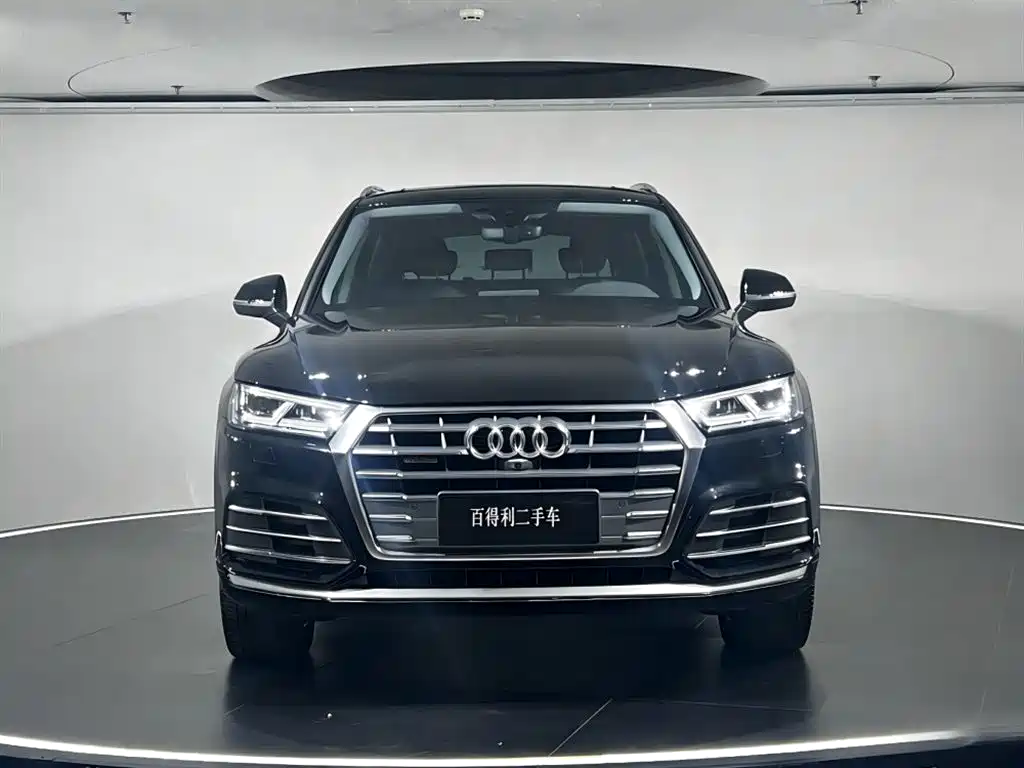 Audi Q5L 2020 45 TFSI exclusive fashion model купить на сайте DeffCars