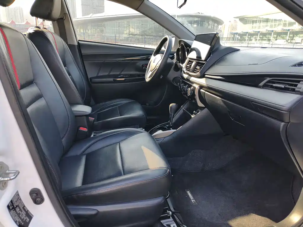 YARiS L Zhixuan 2022 Zhixuan X 1.5L CVT luxury PLUS version купить на сайте DeffCars
