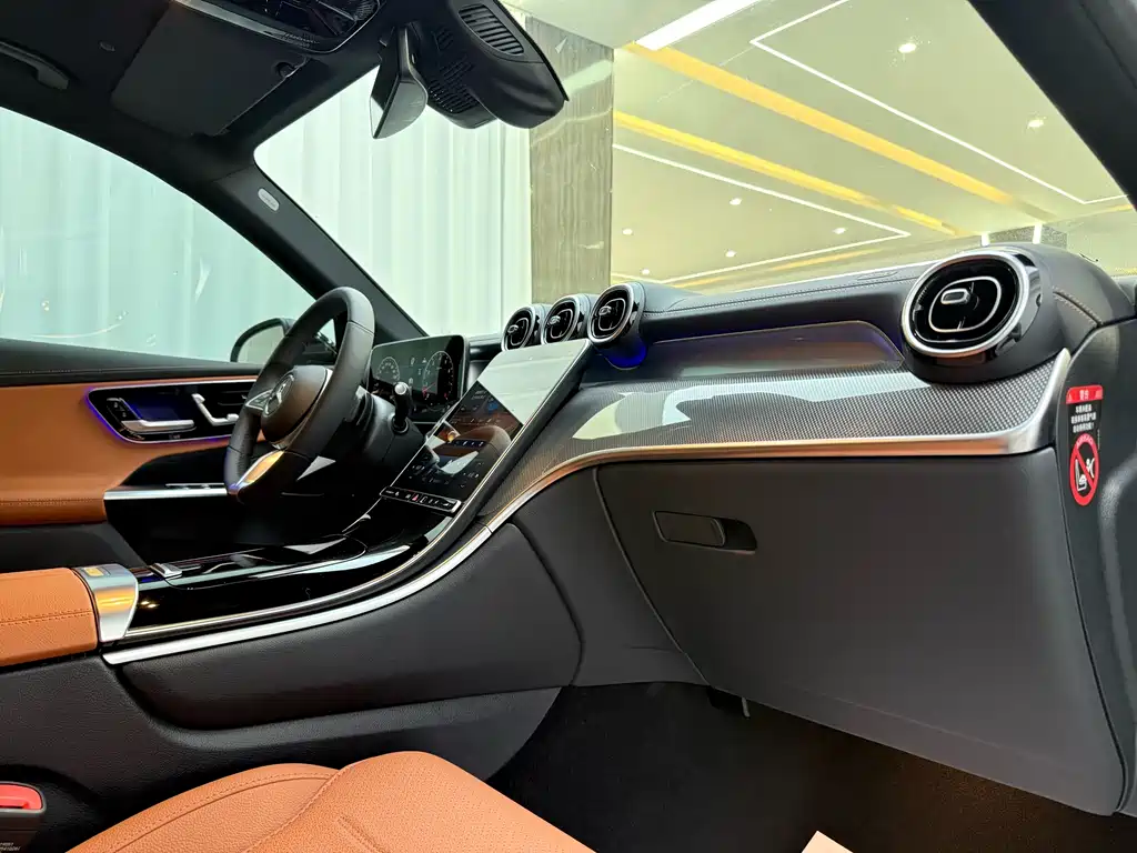 Mercedes-Benz GLC 2025 facelift GLC 260 L 4MATIC dynamic купить на сайте DeffCars