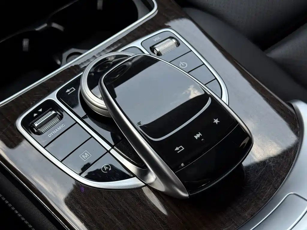 Mercedes-Benz GLC 2019 GLC 260 L 4MATIC luxury model купить на сайте DeffCars