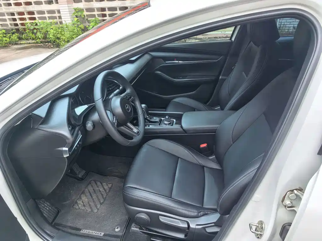 Mazda3 Angkesela 2023 2.0L automatic quality version купить на сайте DeffCars