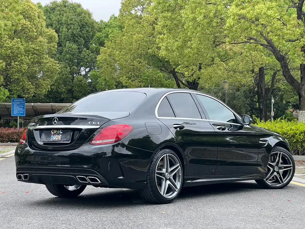Mercedes-Benz C-Class AMG 2015 AMG C 63 купить на сайте DeffCars