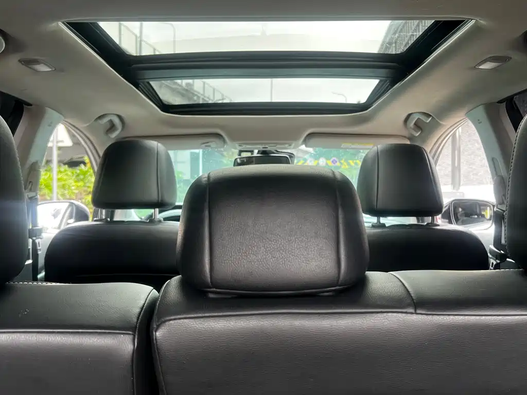 Loulan 2019 2.5 S/C HEV XL 4WD Hybrid Intelligent Premium Edition National VI купить на сайте DeffCars
