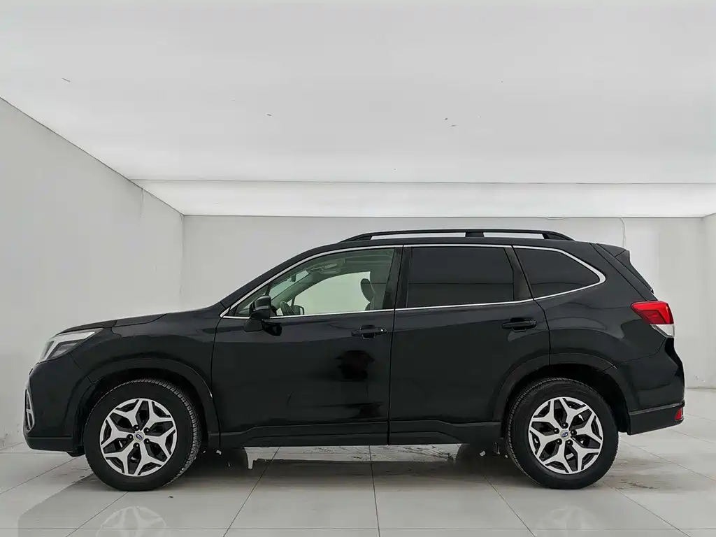 Forester 2019 2.0i Deluxe Edition купить на сайте DeffCars