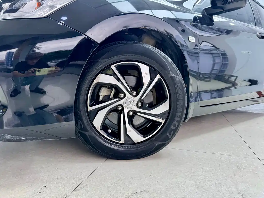Accord 2016 2.0L Comfort Edition купить на сайте DeffCars