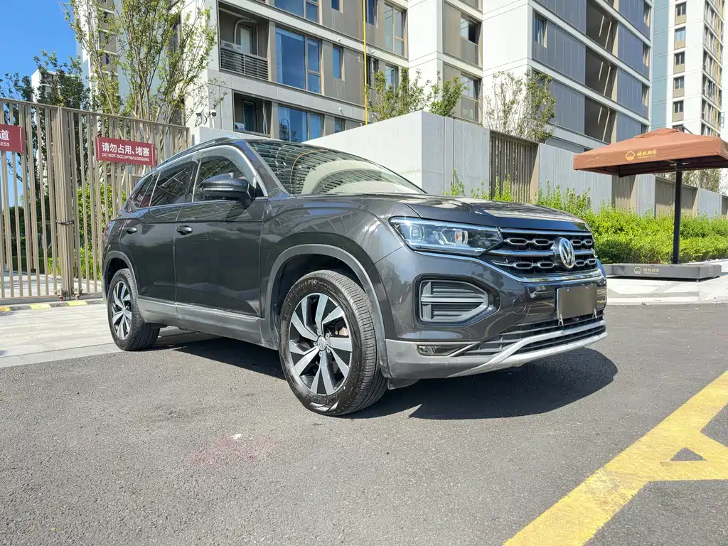 Tyron 2019 330TSI 4WD Luxury Country VI купить на сайте DeffCars