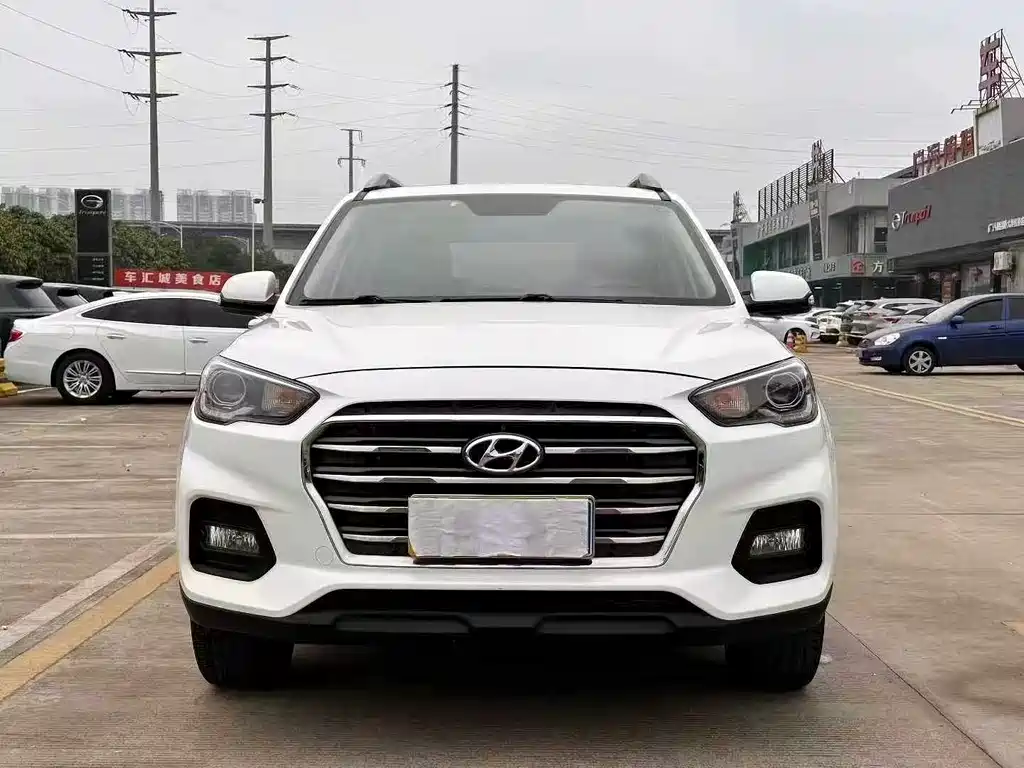 Beijing Hyundai ix35 2020 2.0L automatic two-wheel drive Zhiyong·Enjoy Edition купить на сайте DeffCars