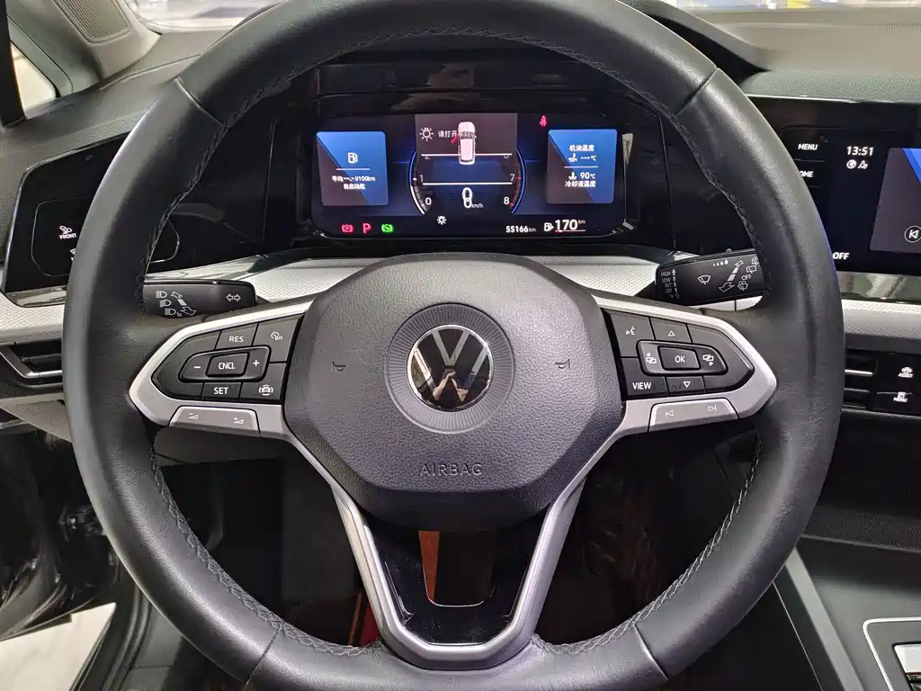 Golf 2023 facelift 280TSI DSG Pro купить на сайте DeffCars