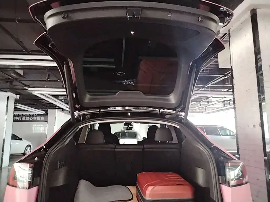 Model Y 2023 long-range all-wheel drive version купить на сайте DeffCars