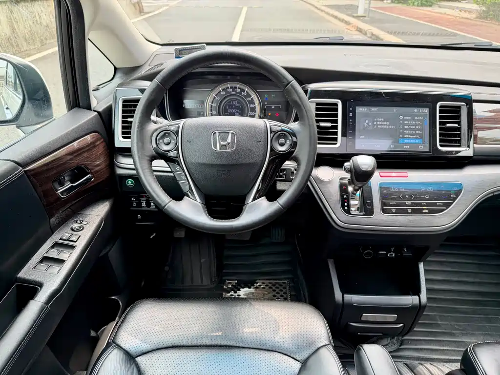 Alison 2016 2.4L Classic Edition купить на сайте DeffCars