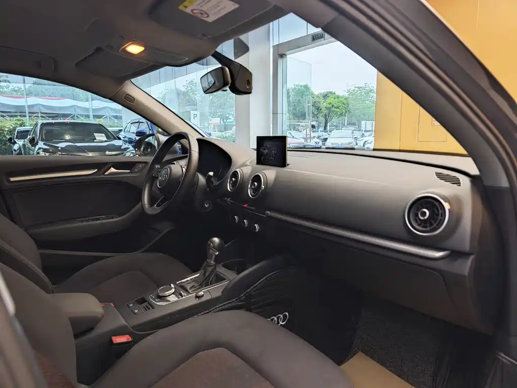 Audi A3 2020 Limousine 35 TFSI Enterprising National V купить на сайте DeffCars