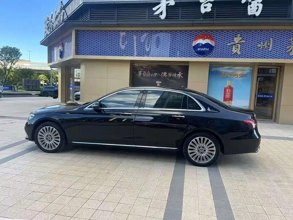 Mercedes-Benz E-Class 2023 E 300 L Luxury Model купить на сайте DeffCars