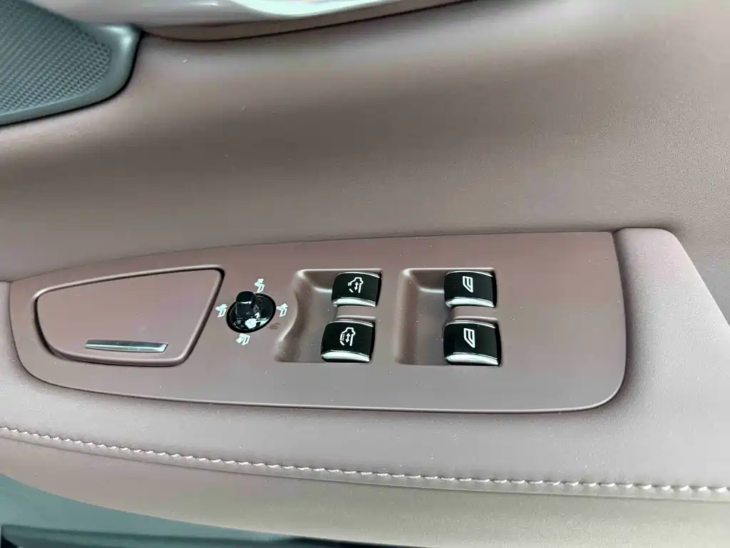 Volvo S90 2026 B5 Zhiyuan Deluxe Edition купить на сайте DeffCars