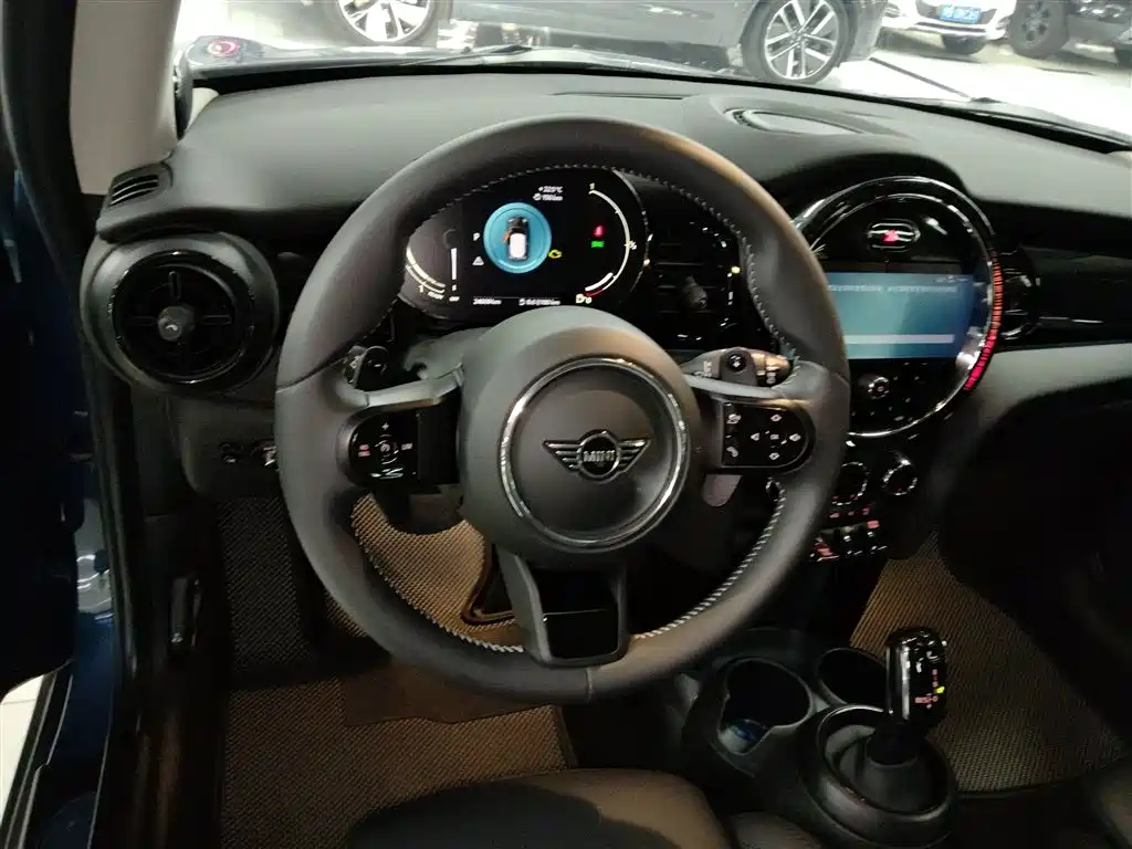 MINI 2022 2.0T COOPER S Artist купить на сайте DeffCars