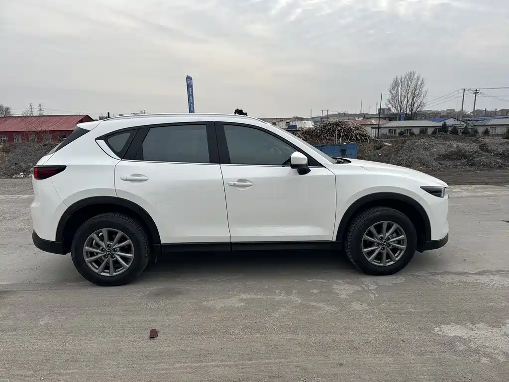 Mazda CX-5 2022 2.0L automatic two-wheel drive smart model купить на сайте DeffCars