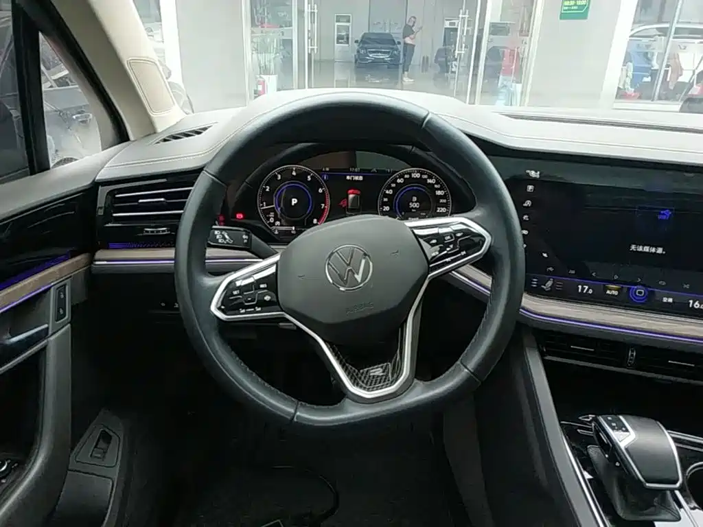 Touareg 2021 2.0TSI Ruishang Edition купить на сайте DeffCars