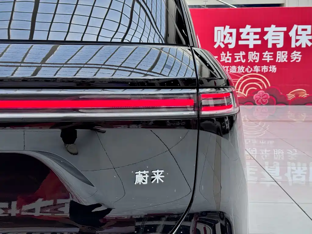 NIO ES8 2026 Six-seater Executive Signature Edition купить на сайте DeffCars