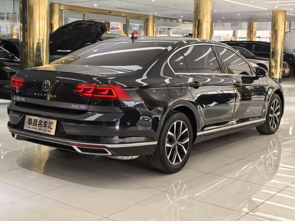 Magotan 2020 330TSI DSG leading model купить на сайте DeffCars