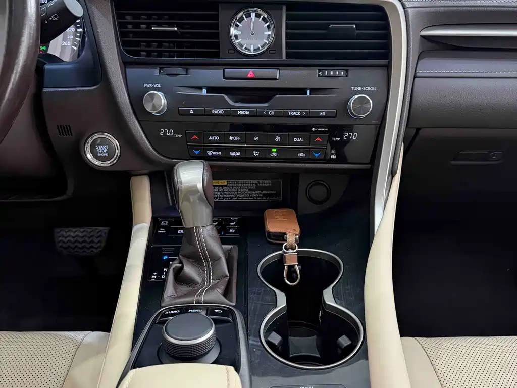 Lexus RX 2016 300 four-wheel drive elegant version National V купить на сайте DeffCars