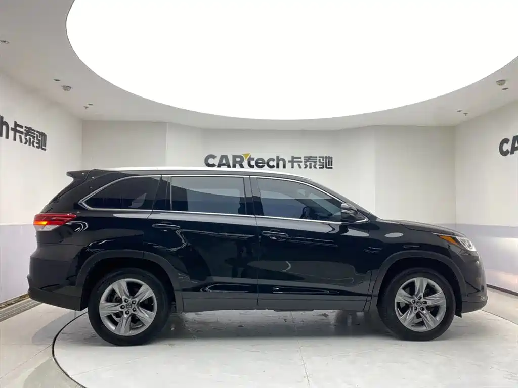 Highlander 2021 2.0T four-wheel drive luxury version 7 seats купить на сайте DeffCars