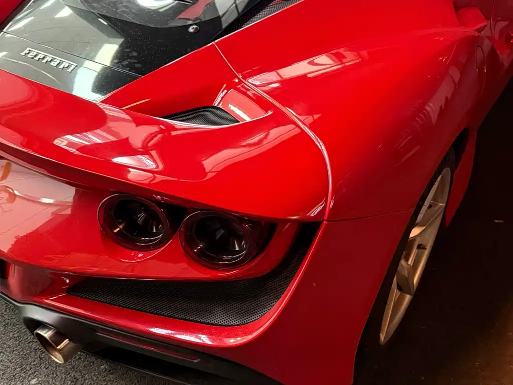 Ferrari F8 2019 Tributo 3.9T V8 купить на сайте DeffCars