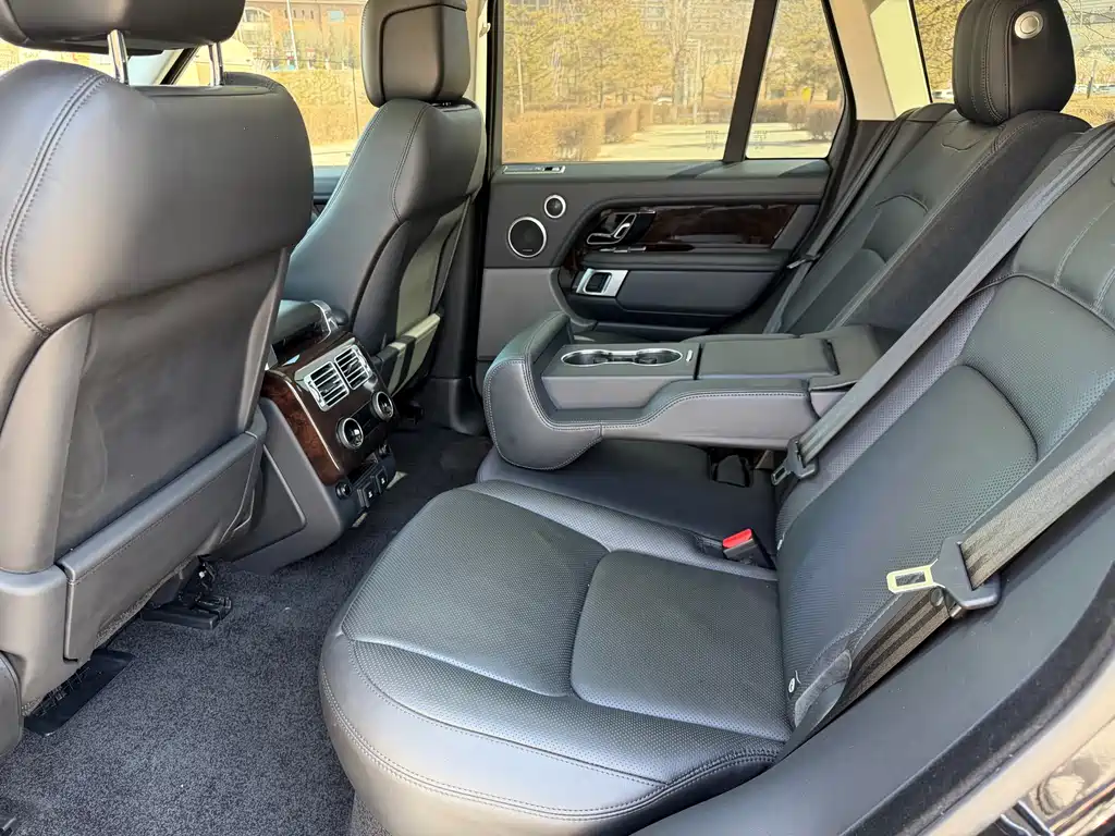 Range Rover 2020 3.0 L6 Legend Edition купить на сайте DeffCars
