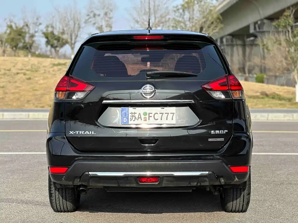 X-Trail 2019 2.0L CVT Intelligent Comfort Edition 2WD купить на сайте DeffCars
