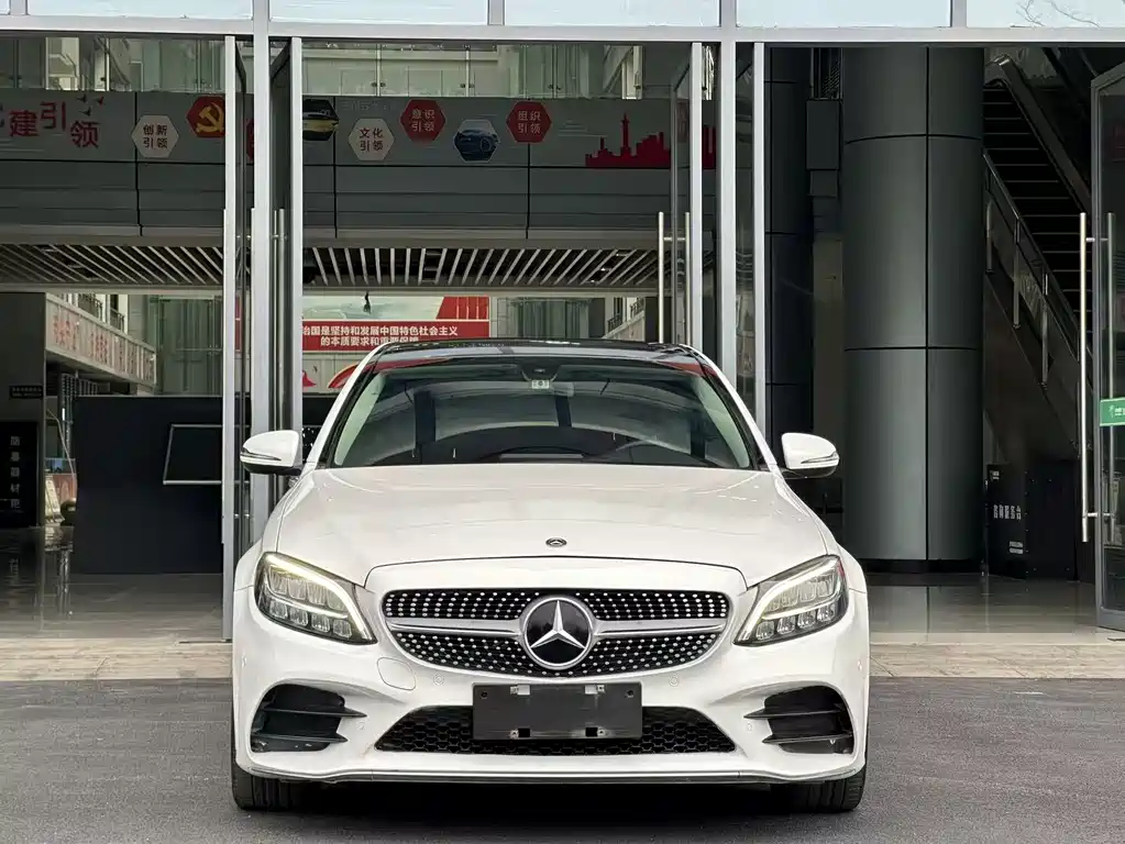 Mercedes-Benz C-Class 2020 C 260 L Sports Edition 4MATIC купить на сайте DeffCars