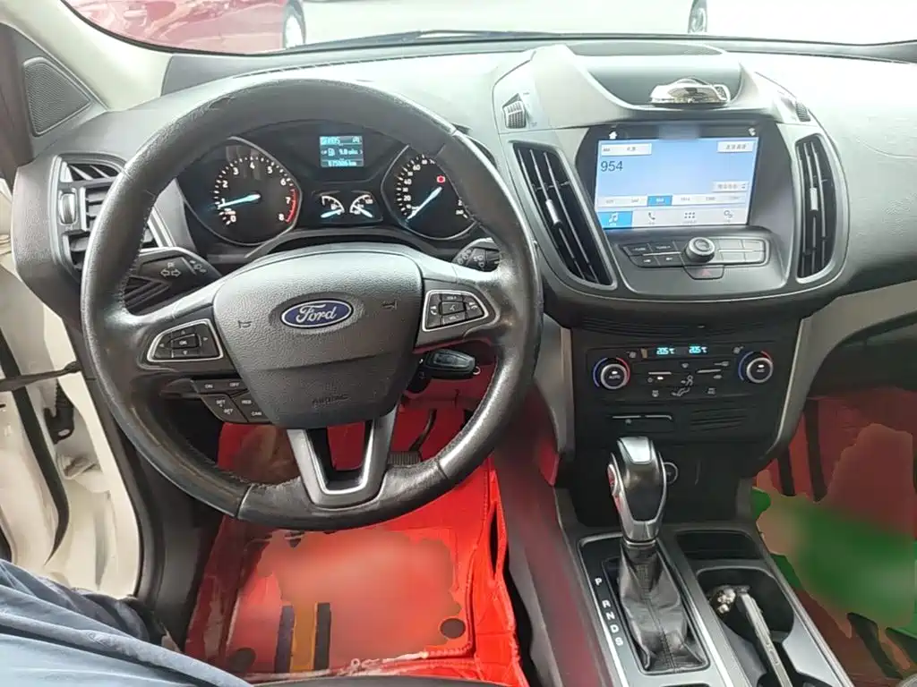 Escape 2019 EcoBoost 180 two-wheel drive platinum airfoil National VI купить на сайте DeffCars