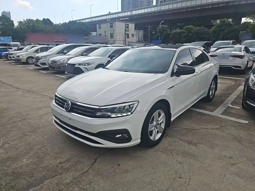Lamando 2021 230TSI DSG Fashion Edition купить на сайте DeffCars
