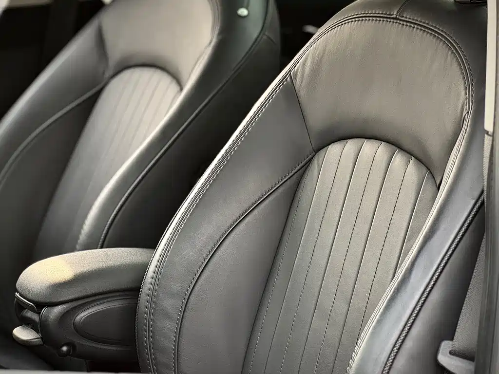 MINI 2022 2.0T COOPER S Artist Five-Door Edition купить на сайте DeffCars