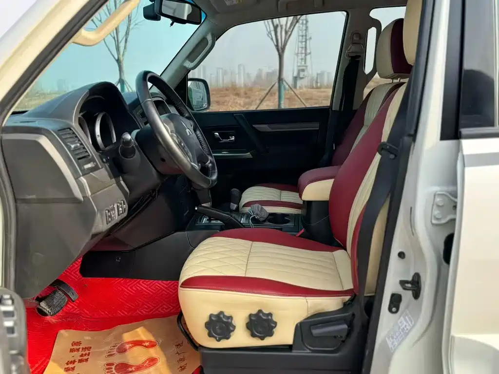 Pajero imported 2020 3.0L automatic luxury version купить на сайте DeffCars