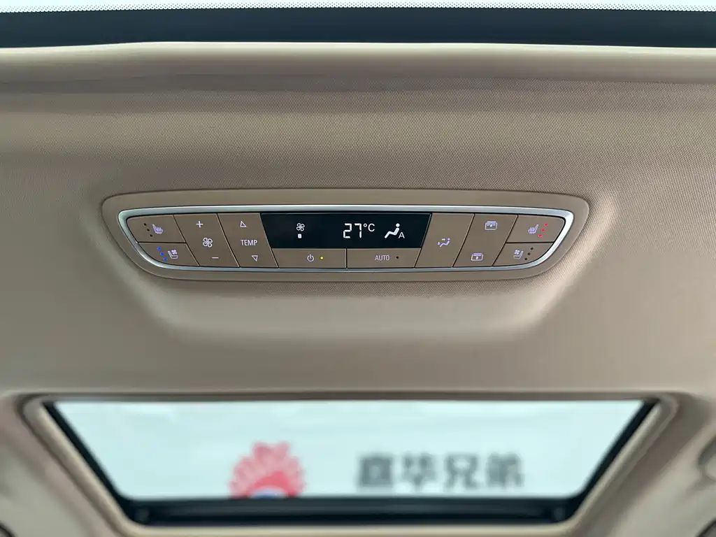 Buick GL8 2017 ES 28T flagship model National V купить на сайте DeffCars