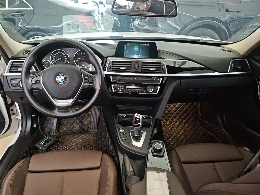 BMW 3 Series 2018 320Li Fashion Model купить на сайте DeffCars