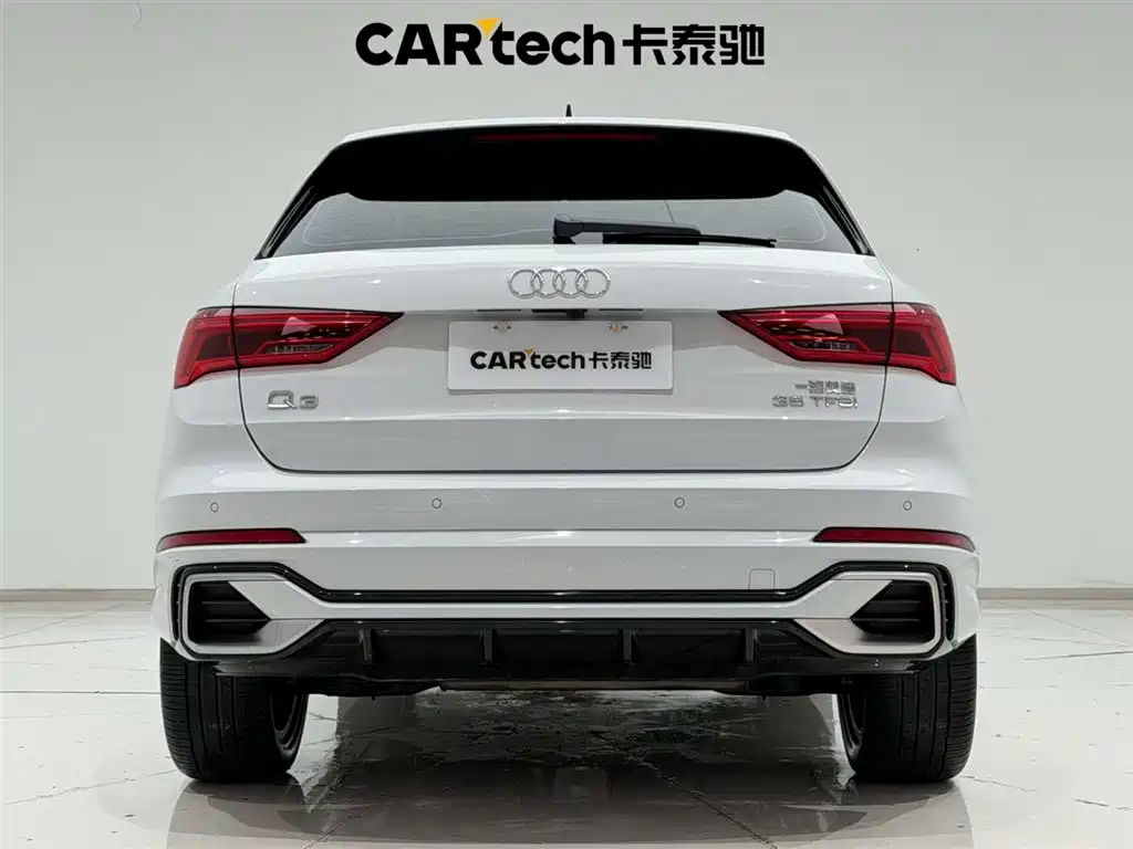 Audi Q3 2024 35 TFSI Fashionable and Dynamic купить на сайте DeffCars