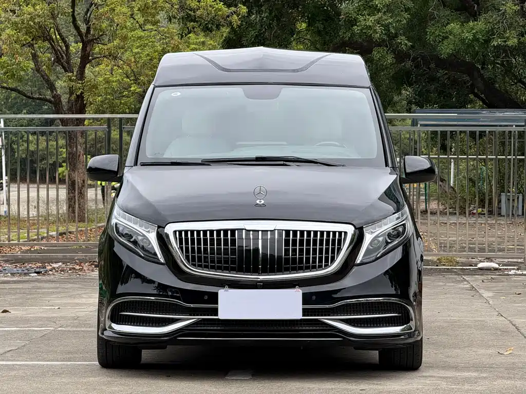 Vito 2021 2.0T Business Edition 7 seats купить на сайте DeffCars