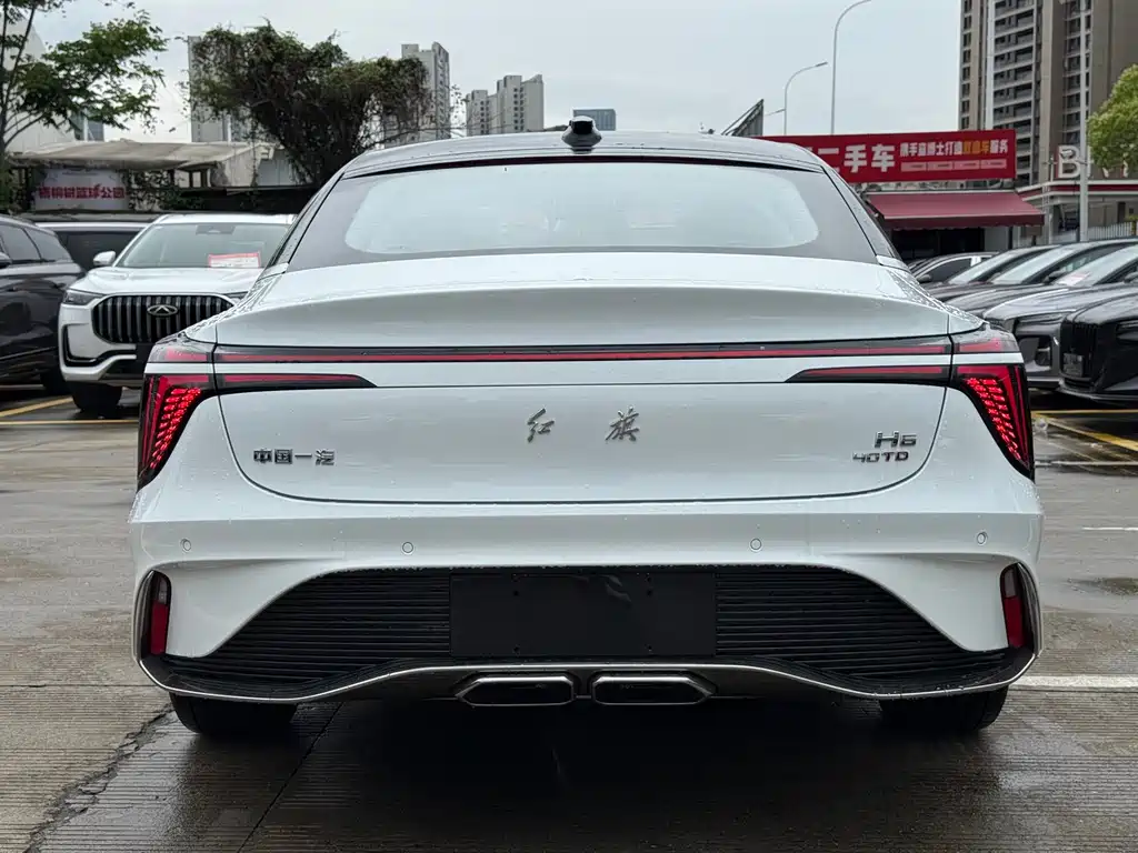 Hongqi H6 2025 2.0T Zhiyuan Edition купить на сайте DeffCars