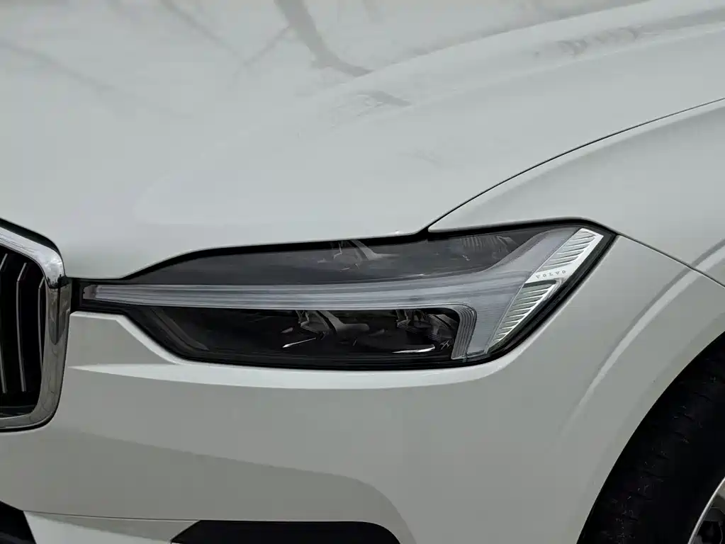 Volvo XC60 2021 T5 four-wheel drive Zhiyi Luxury Edition купить на сайте DeffCars