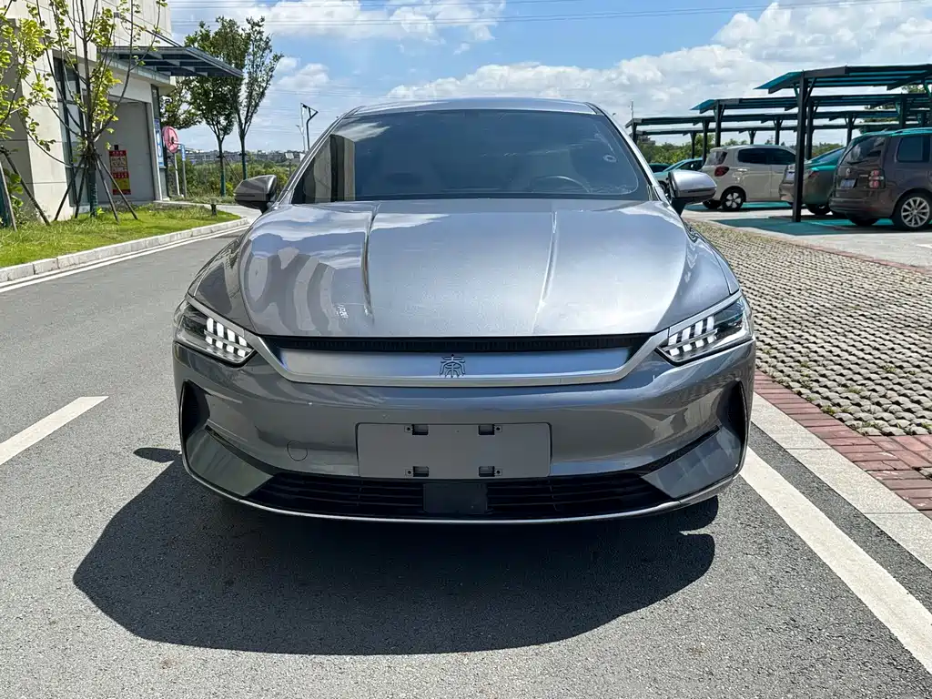 Qin Plus 2023 Champion EV 420km Transcendental купить на сайте DeffCars