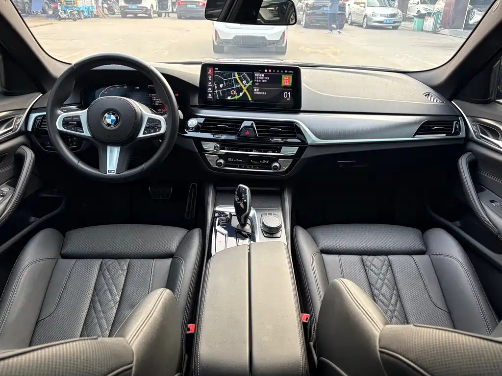 BMW 5 Series Imported 2021 525i M Sports Package купить на сайте DeffCars