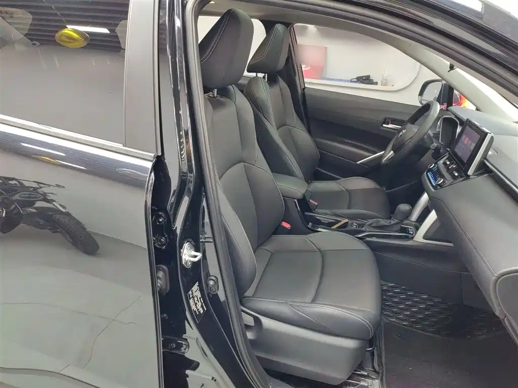 Fenglanda 2022 2.0L CVT Deluxe Edition купить на сайте DeffCars